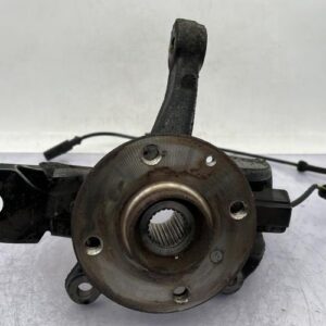 Fusee avant droit PEUGEOT 108 Essence