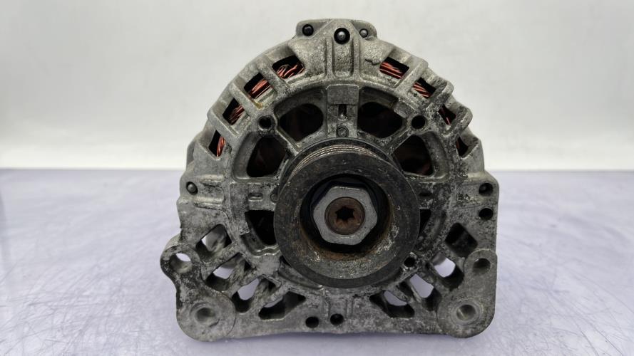 Alternateur VOLKSWAGEN FOX Essence