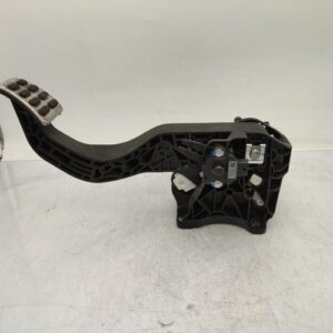 Pedale d'embrayage KIA RIO 4 PHASE 1 Essence/Hybride