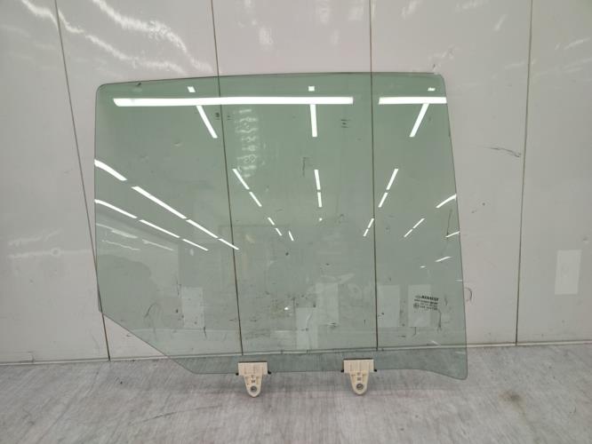 Vitre arriere droit RENAULT MEGANE 3 PHASE 1 Diesel