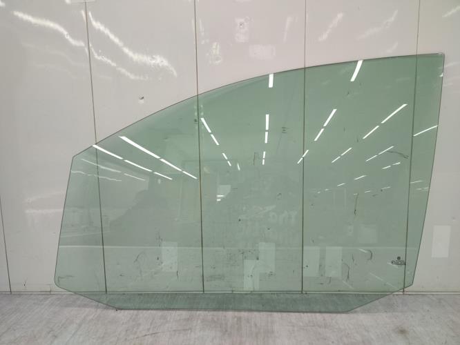 Vitre avant gauche VOLKSWAGEN TOURAN 1 PHASE 1 Diesel