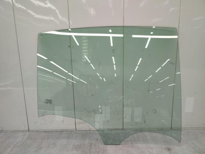 Vitre arriere droit RENAULT LAGUNA 3 PHASE 2 Diesel