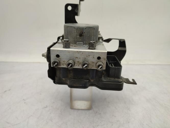 Bloc ABS (freins anti-blocage) RENAULT CLIO 4 PHASE 1 BREAK Diesel