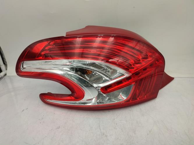 Feu arriere principal gauche (feux) PEUGEOT 208 1 PHASE 1 Essence