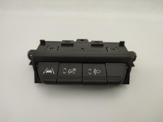 Bouton/Interrupteur RENAULT CLIO 5 PHASE 1 Essence