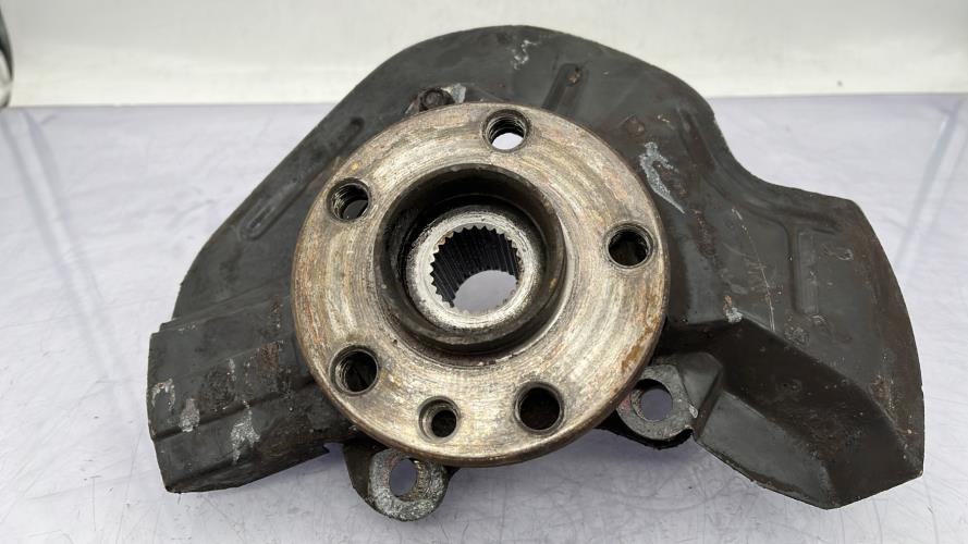 Fusee avant droit PEUGEOT 807 Essence