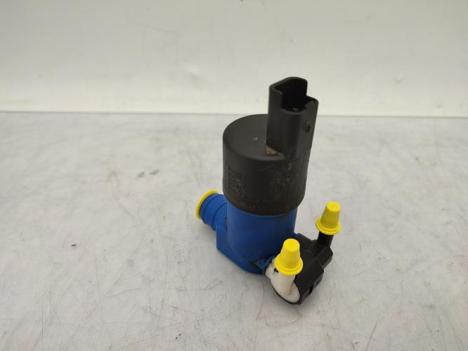 Pompe lave glace avant RENAULT CLIO 3 PHASE 1 Essence