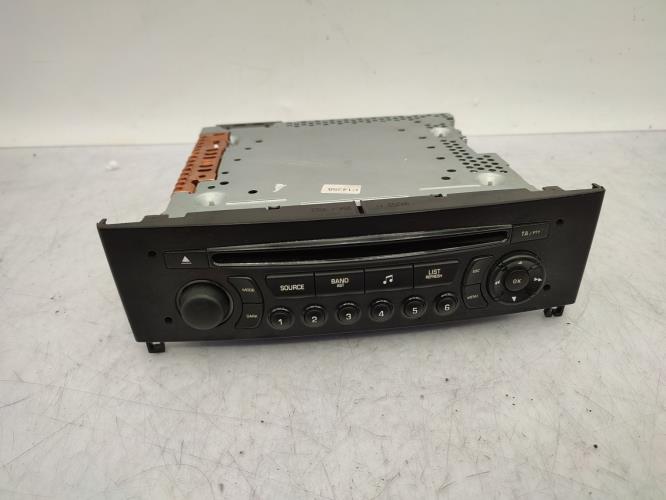 Autoradio d'origine PEUGEOT RCZ PHASE 1 COUPE Essence