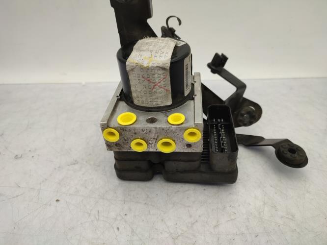 Bloc ABS (freins anti-blocage) RENAULT MEGANE 3 PHASE 1 Essence
