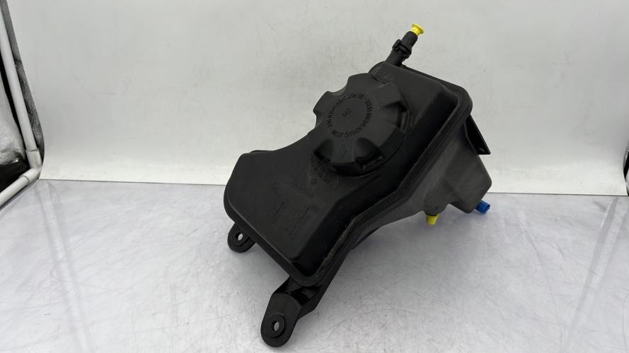 Vase d'expansion BMW SERIE 1 E87 PHASE 2 Diesel