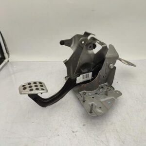 Pedale de frein PEUGEOT RCZ PHASE 1 COUPE Essence