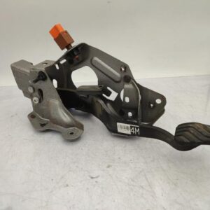 Pedale de frein NISSAN QASHQAI 2 PHASE 1 Essence