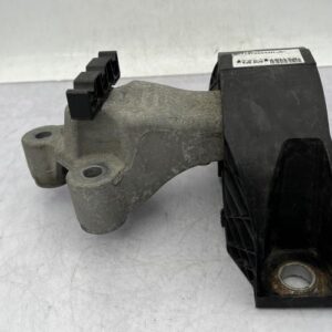 Support moteur droit RENAULT CLIO 4 PHASE 1 Essence