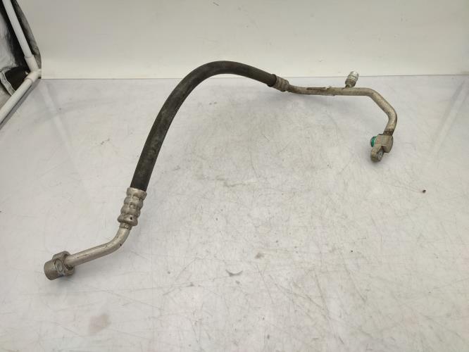 Tuyau de climatisation SUZUKI SPLASH Essence