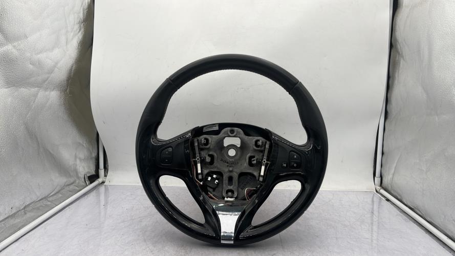 Volant RENAULT CLIO 4 PHASE 1 Essence