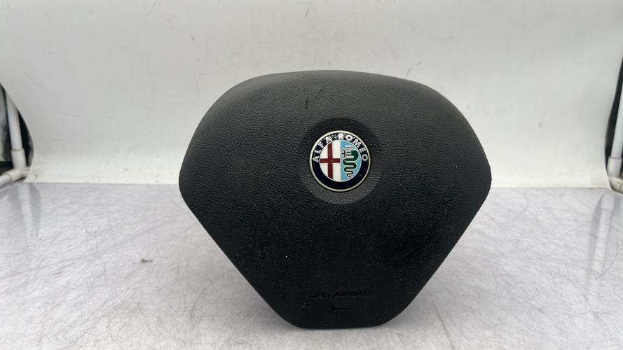 Air bag conducteur ALFA ROMEO MITO PHASE 1 Essence