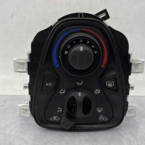 Commande chauffage PEUGEOT 108 Essence