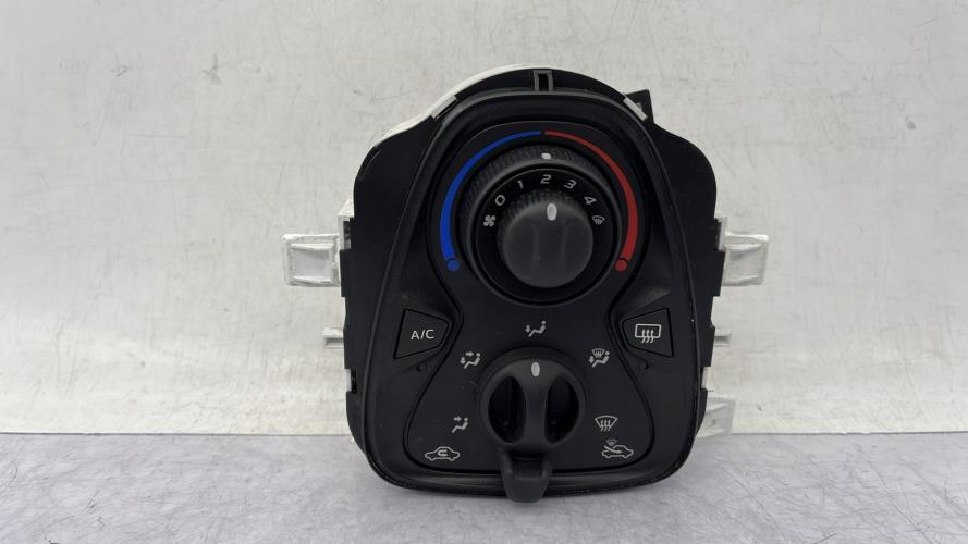 Commande chauffage PEUGEOT 108 Essence