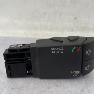 Commande autoradio DACIA LOGAN MCV 2 PHASE 2 BREAK Essence