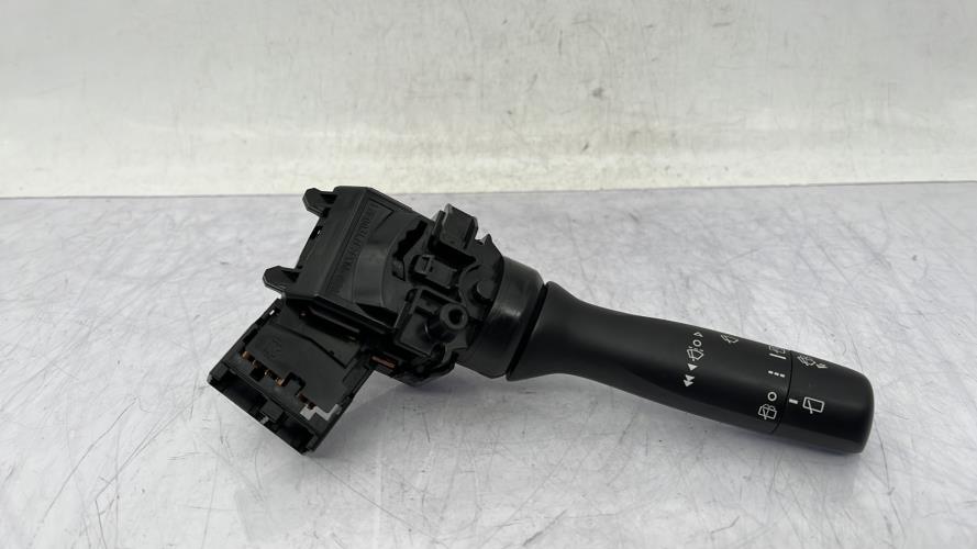 Commodo d'essuie glaces TOYOTA YARIS 3 PHASE 2 Essence