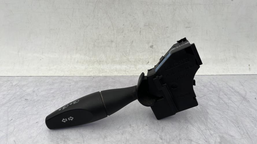 Commodo phare FORD FIESTA 5 PHASE 1 Essence