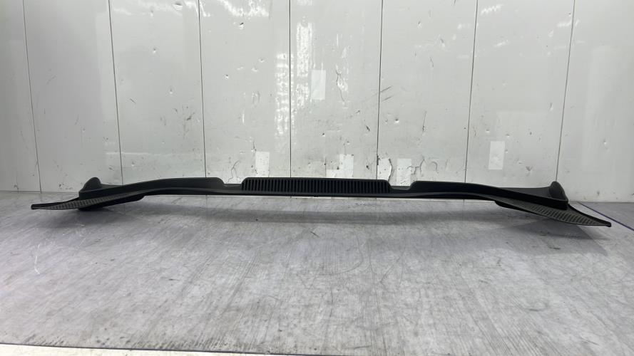 Baie de pare brise VOLKSWAGEN POLO 5 PHASE 1 Essence