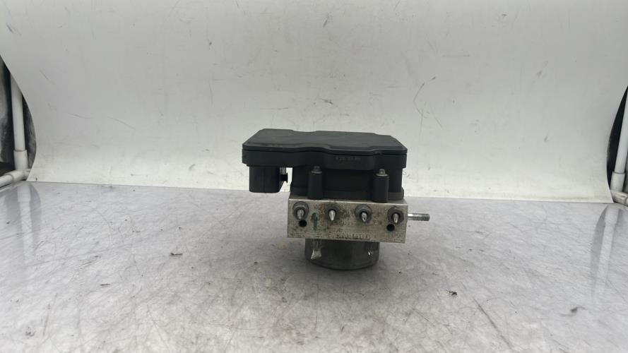 Bloc ABS (freins anti-blocage) DACIA SANDERO 2 PHASE 1 Essence