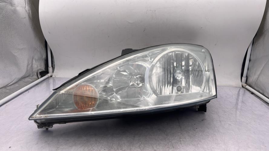 Optique avant principal gauche (feux)(phare) FORD FOCUS 1 BREAK Diesel
