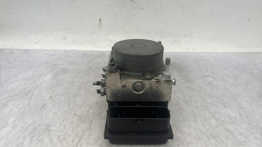 Bloc ABS (freins anti-blocage) FIAT PUNTO EVO 3 Essence