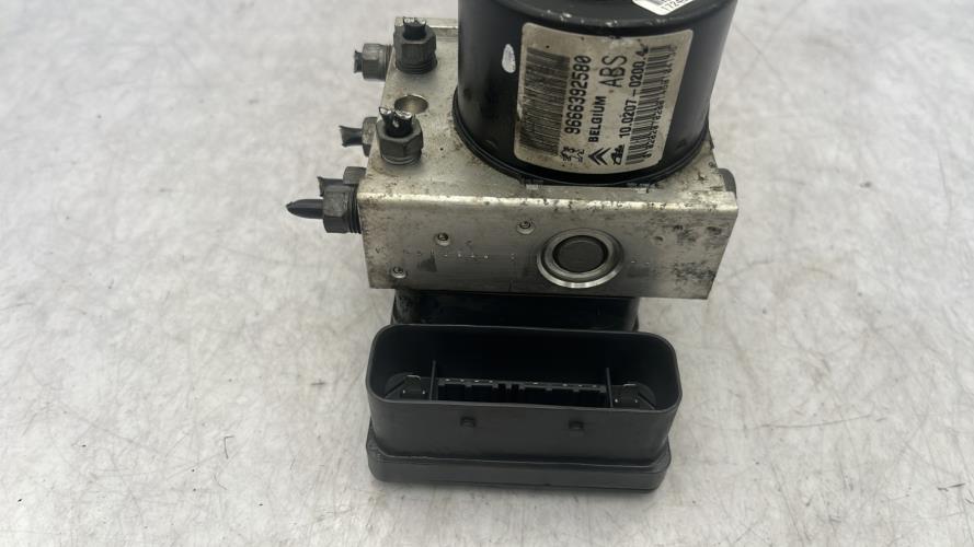 Bloc ABS (freins anti-blocage) CITROEN C3 PICASSO PHASE 1 Diesel