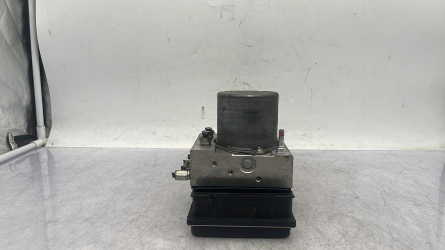 Bloc ABS (freins anti-blocage) TOYOTA AURIS 1 PHASE 1 Diesel