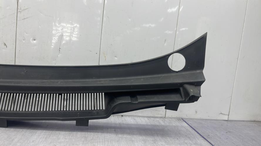 Baie de pare brise FORD B-MAX Essence