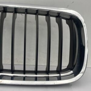 Calandre droite BMW SERIE 3 E90 PHASE 2 Diesel
