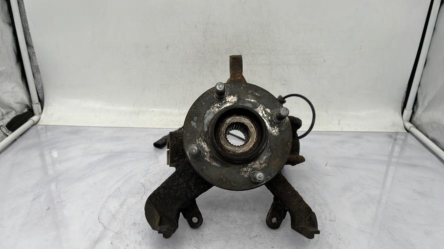 Fusee avant droit FORD FOCUS 1 BREAK Diesel