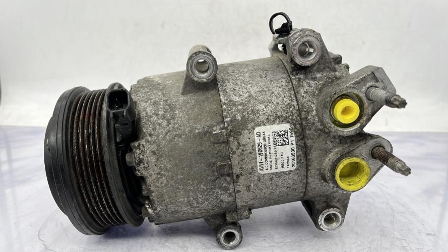 Compresseur clim FORD FIESTA 6 PHASE 2 Diesel