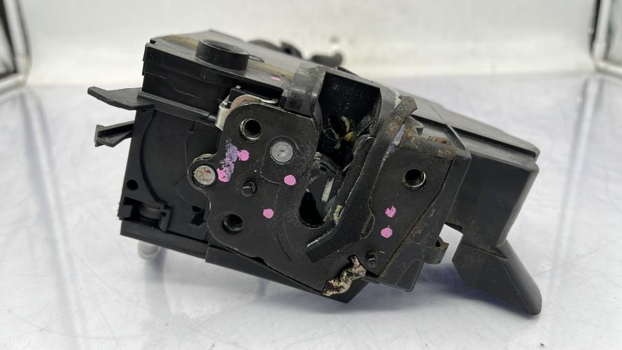 Serrure avant droit PEUGEOT 308 2 SW PHASE 2 BREAK Diesel