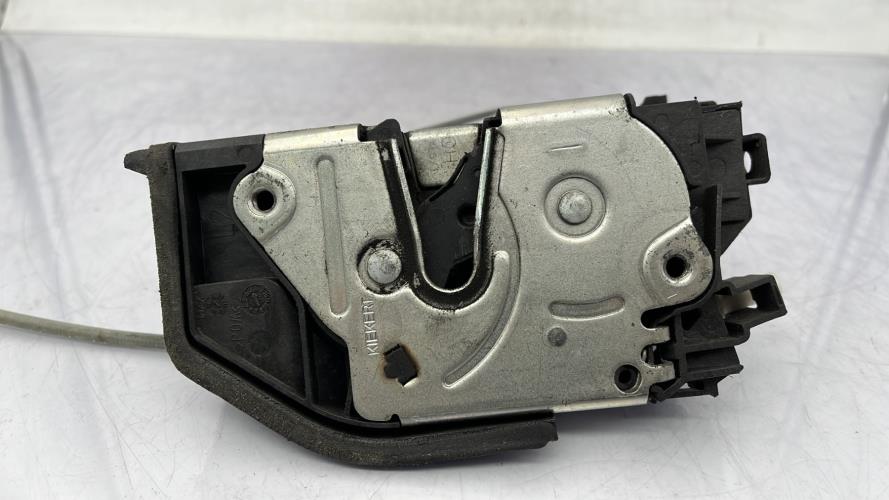 Serrure avant gauche BMW SERIE 1 E87 PHASE 1 Diesel