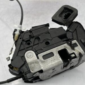 Serrure avant droit VOLKSWAGEN POLO 5 PHASE 2 Essence