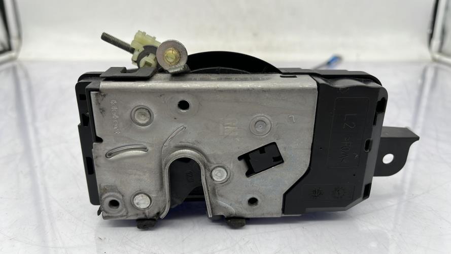 Serrure avant gauche OPEL ZAFIRA B PHASE 1 Diesel