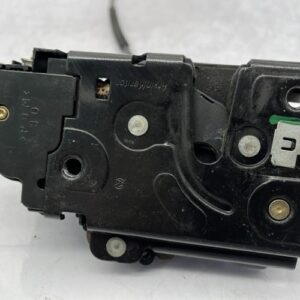 Serrure avant gauche SKODA OCTAVIA 2 PHASE 1 Diesel