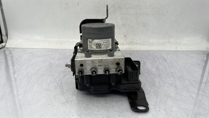 Bloc ABS (freins anti-blocage) PEUGEOT 3008 2 PHASE 2 Diesel