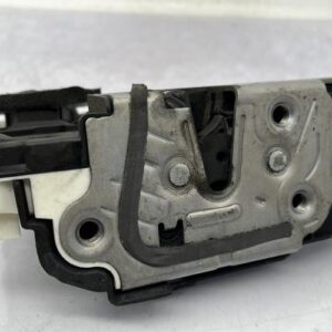 Serrure avant gauche VOLKSWAGEN POLO 5 PHASE 2 Essence