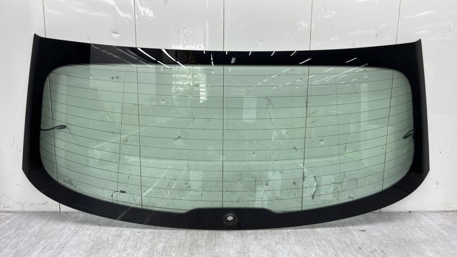 Lunette arriere AUDI A1 1 SPORTBACK PHASE 2 Essence