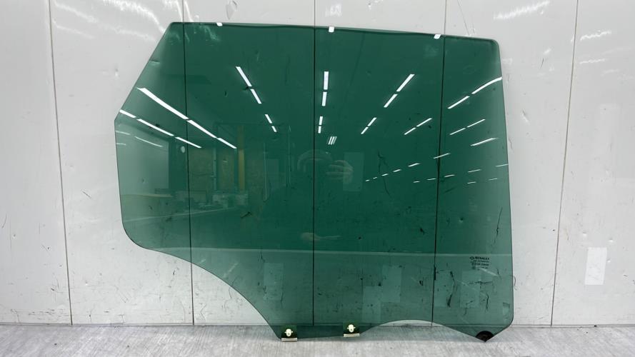 Vitre arriere droit RENAULT SCENIC 4 Diesel