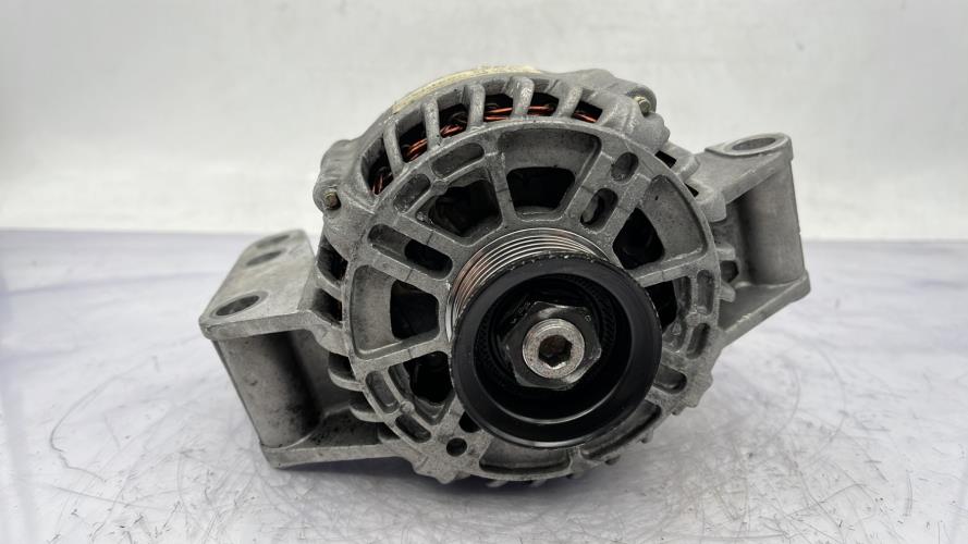Alternateur FORD FIESTA 5 PHASE 1 Essence