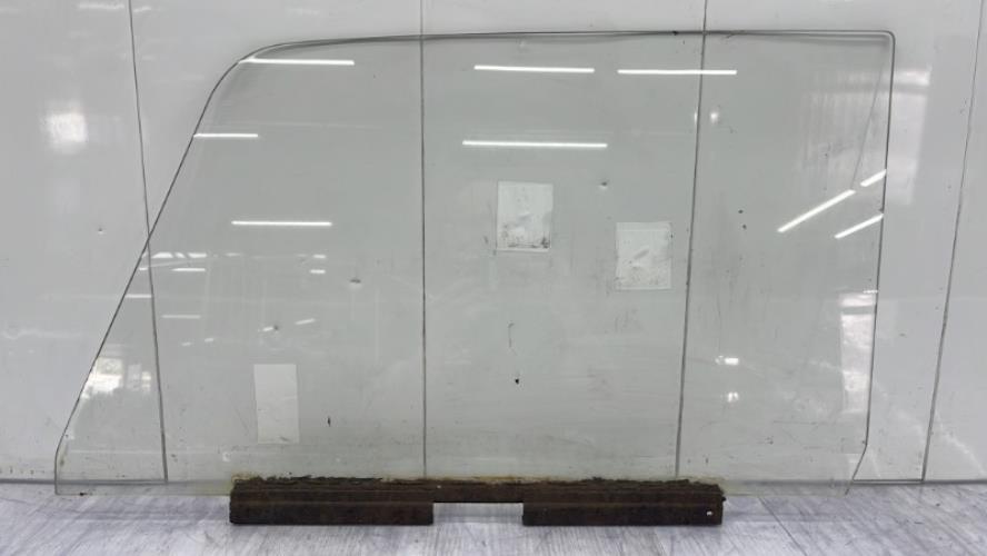 Vitre avant gauche PEUGEOT Essence