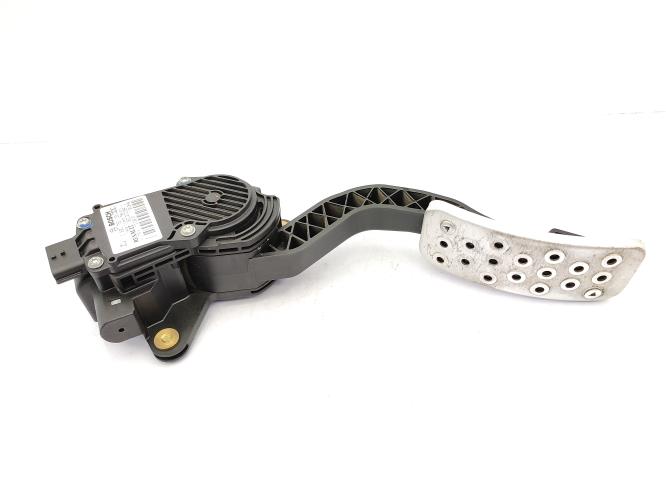 Pedale d'accelerateur RENAULT LAGUNA 3 PHASE 1 COUPE Diesel