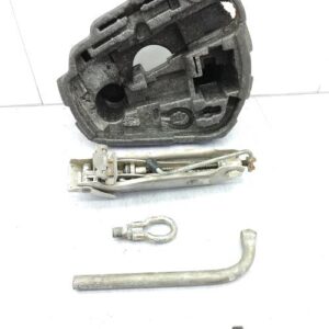 Cric (Ensemble depannage) VOLKSWAGEN GOLF 4 Diesel