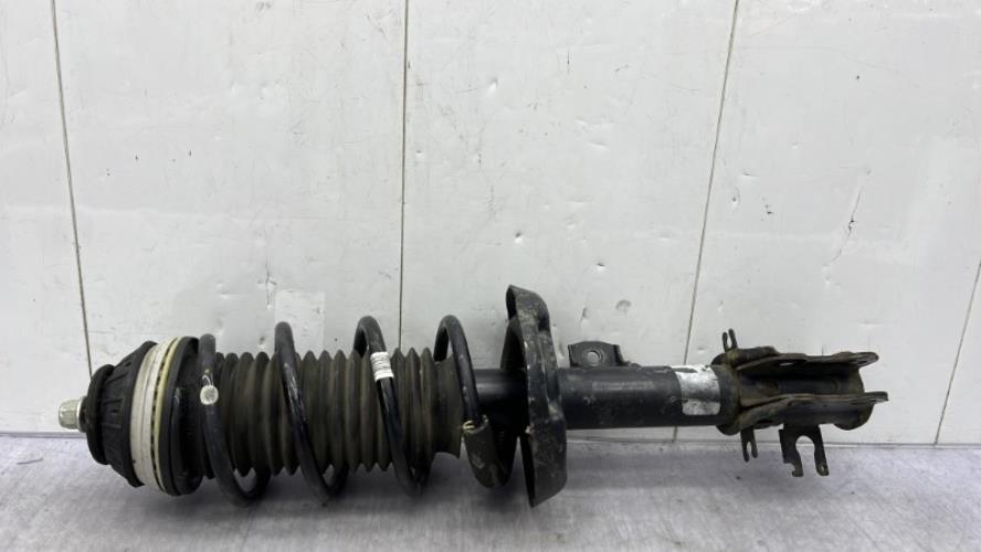 Amortisseur avant gauche OPEL CORSA D PHASE 2 Essence