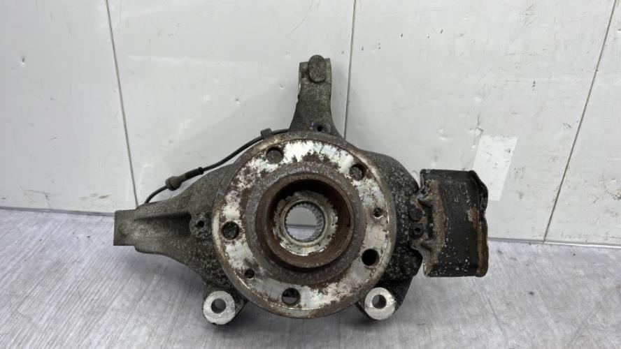 Fusee avant gauche RENAULT LAGUNA 3 PHASE 1 COUPE Diesel